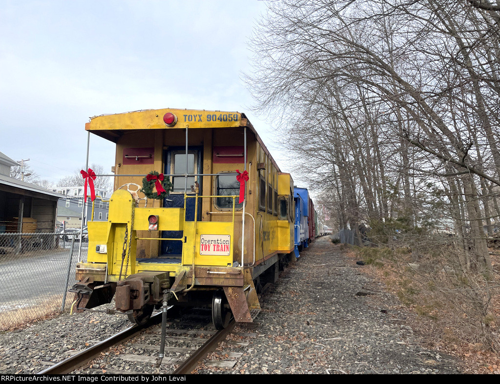 Rear platform of the Chessie Caboose on the TFT train